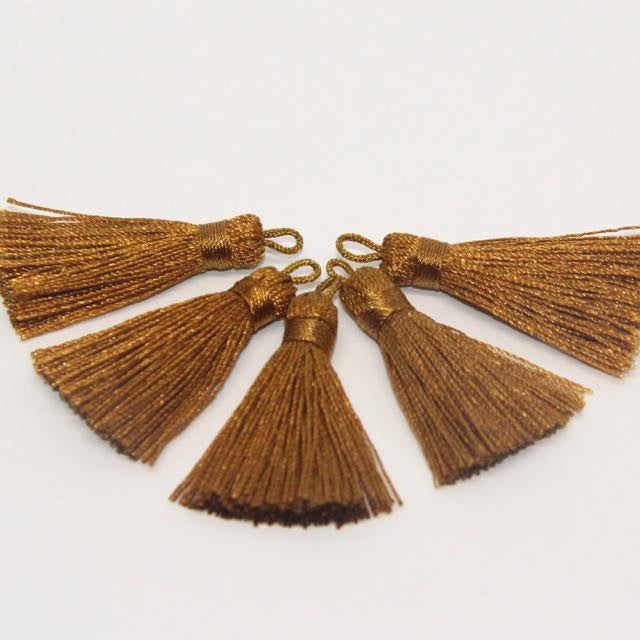 Golden Toffee - Tassel