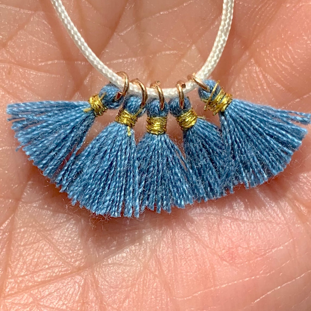 Williamsburg Blue - Tiny Tassel